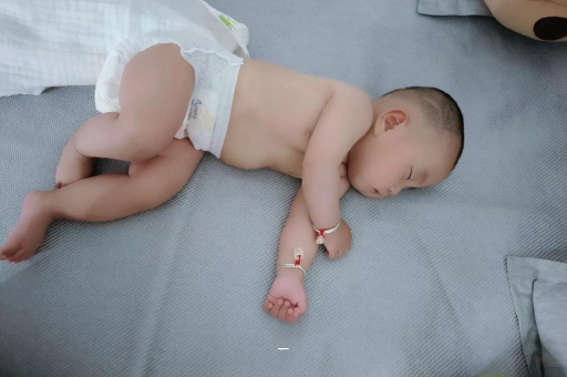 南安宝宝夏天要穿袜子吗